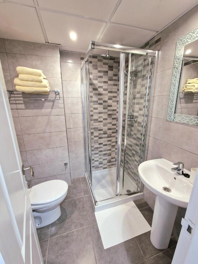 Rhea Calista Apartament ロスクリスティアーノス エクステリア 写真